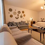 Radu\'S - Traditional Ultracentral Apartment In The Old Town
